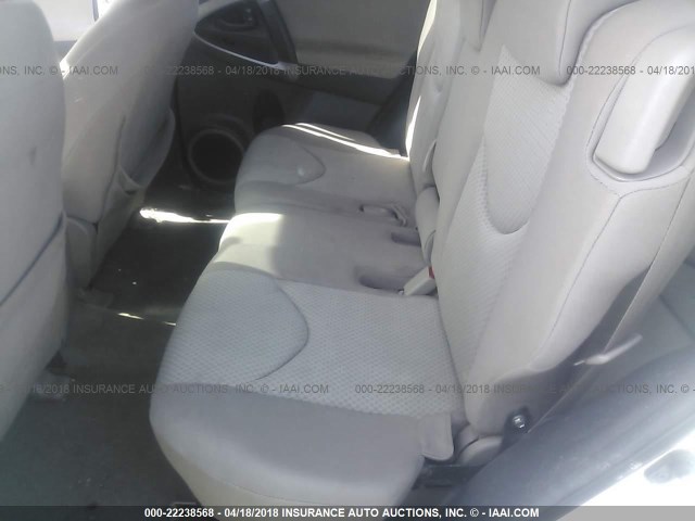 JTMBK33V576011417 - 2007 TOYOTA RAV4 WHITE photo 8