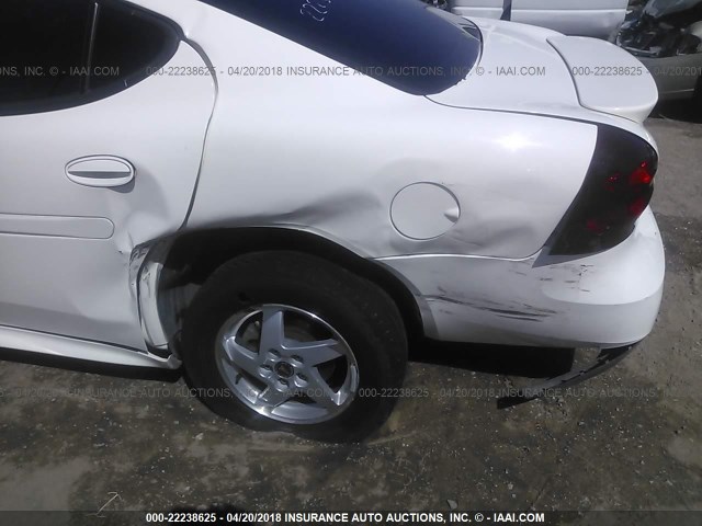 2G2WP522251251300 - 2005 PONTIAC GRAND PRIX WHITE photo 6