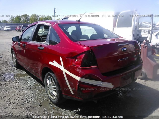 1FAHP3FN1AW122311 - 2010 FORD FOCUS SE RED photo 6