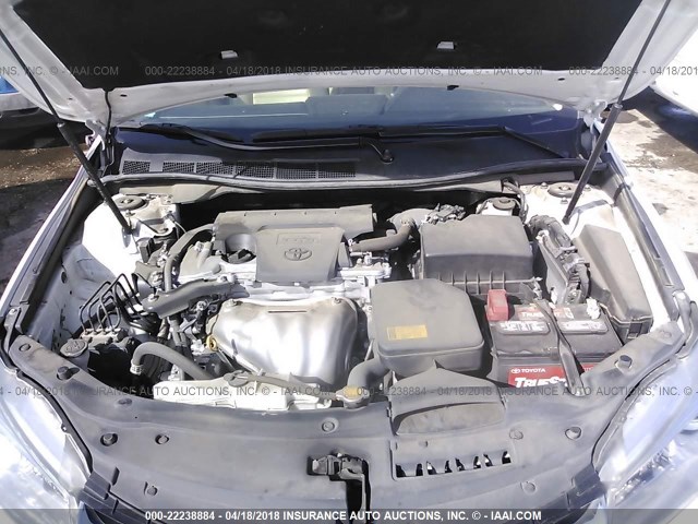 4T4BF1FK0FR460798 - 2015 TOYOTA CAMRY LE/XLE/SE/XSE WHITE photo 10