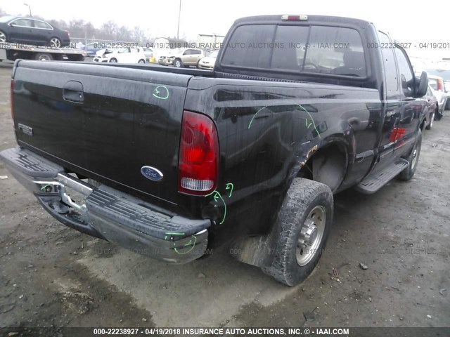 1FTNX21L22EB95739 - 2002 FORD F250 SUPER DUTY BLACK photo 4