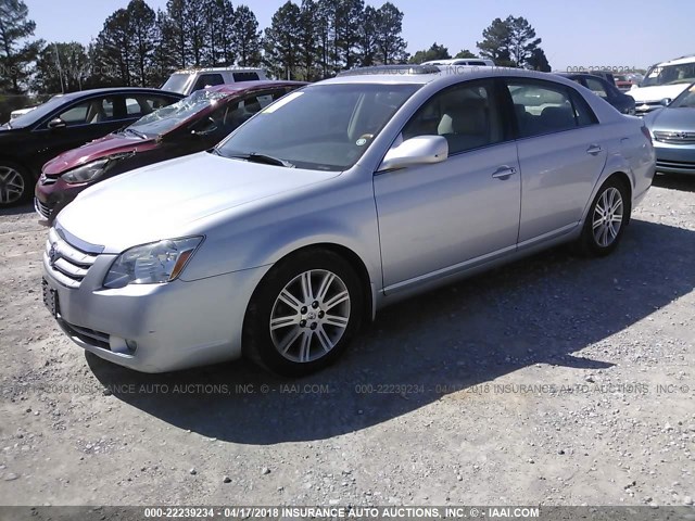 4T1BK36B16U124238 - 2006 TOYOTA AVALON XL/XLS/TOURING/LIMITED SILVER photo 2