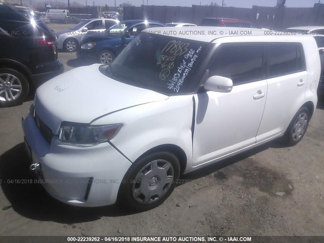 JTLKE50E381025942 - 2008 TOYOTA SCION XB WHITE photo 2
