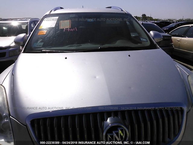 5GALRBED2AJ189760 - 2010 BUICK ENCLAVE CXL ვერცხლისფერი ფოტო 6