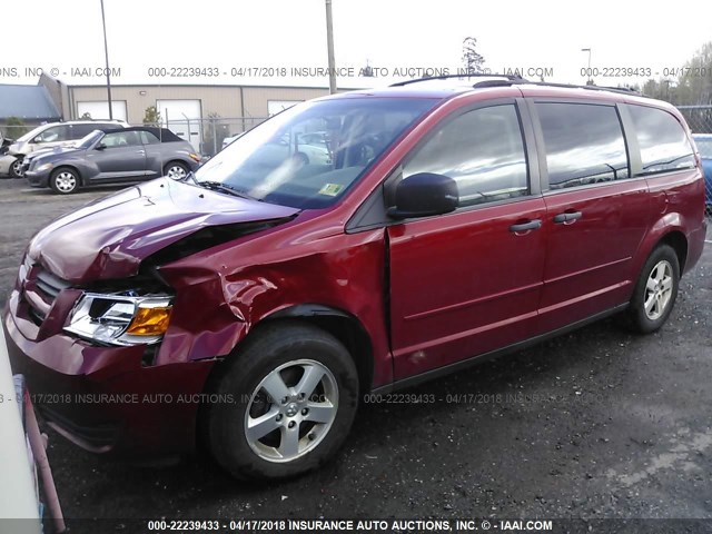 1D8HN44H88B100229 - 2008 DODGE GRAND CARAVAN SE RED photo 2