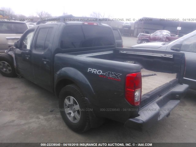 1N6AD0EV0CC416952 - 2012 NISSAN FRONTIER S/SV/SL/PRO-4X GRAY photo 3