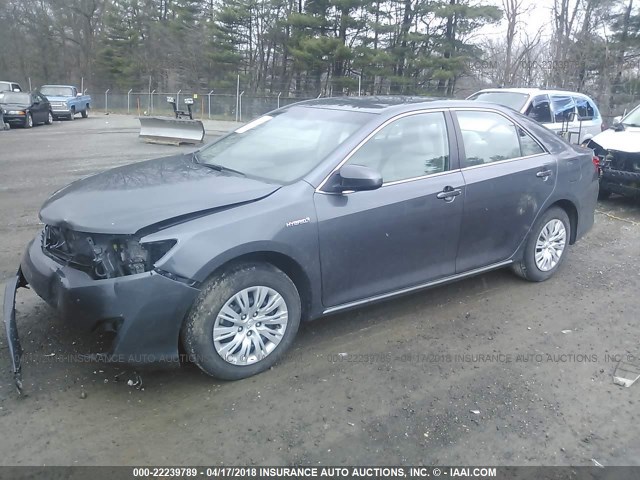 4T1BD1FK0CU059845 - 2012 TOYOTA CAMRY HYBRID/LE/XLE 灰色 照片 2