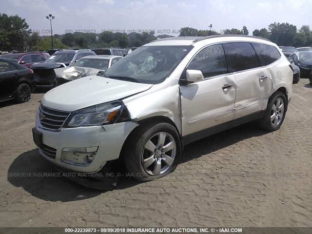 1GNKVLKD2DJ145057 - 2013 CHEVROLET TRAVERSE LTZ WHITE photo 2