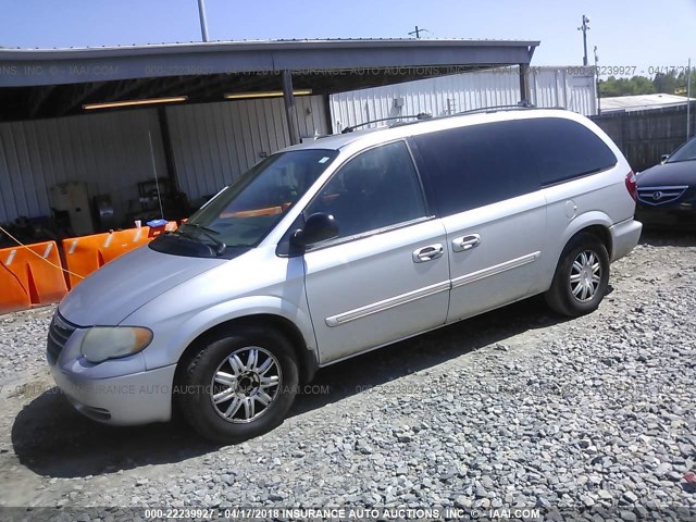 2C8GP54L55R242595 - 2005 CHRYSLER TOWN & COUNTRY TOURING SILVER photo 2