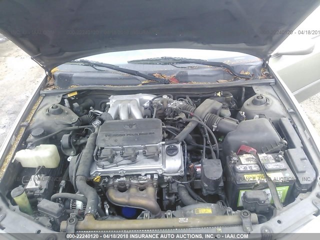 JT2BF22K5X0175932 - 1999 TOYOTA CAMRY LE/XLE Ոսկեգույն լուսանկար 10