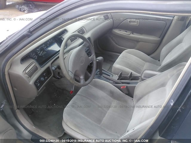 JT2BF22K5X0175932 - 1999 TOYOTA CAMRY LE/XLE Ոսկեգույն լուսանկար 5