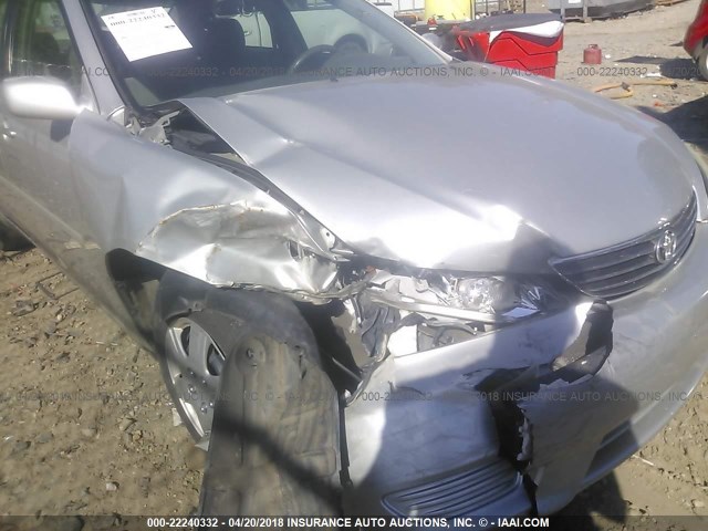 4T1BE32K45U942851 - 2005 TOYOTA CAMRY LE/XLE/SE Gümüş foto 6