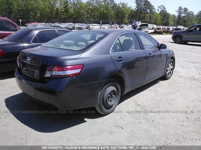 4T1BF3EK1AU578309 - 2010 TOYOTA CAMRY SE/LE/XLE 灰色 照片 4