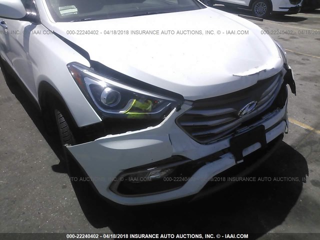 5NMZU3LB1HH022191 - 2017 HYUNDAI SANTA FE SPORT  WHITE photo 6