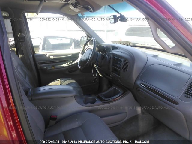 5LMPU28L1WLJ19821 - 1998 LINCOLN NAVIGATOR 红色 照片 5