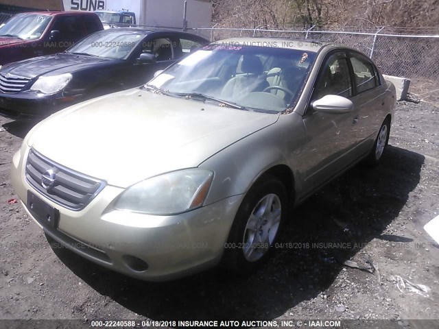 1N4AL11D02C160762 - 2002 NISSAN ALTIMA S/SL GOLD photo 2