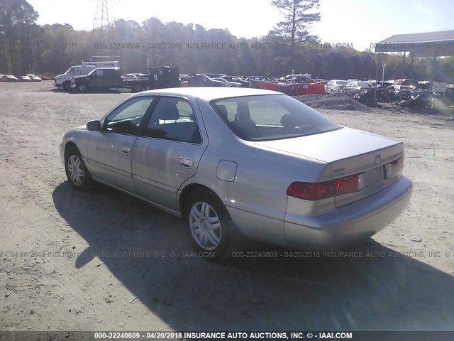 4T1BG22K8YU654002 - 2000 TOYOTA CAMRY CE/LE/XLE 银色 照片 3