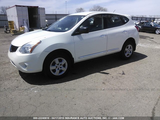 JN8AS5MT5CW284408 - 2012 NISSAN ROGUE S/SV WHITE photo 2