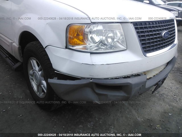 1FMRU15W63LC61470 - 2003 FORD EXPEDITION XLT თეთრი ფოტო 6