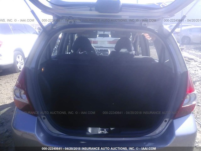 JHMGD38628S014476 - 2008 HONDA FIT SPORT SILVER photo 6