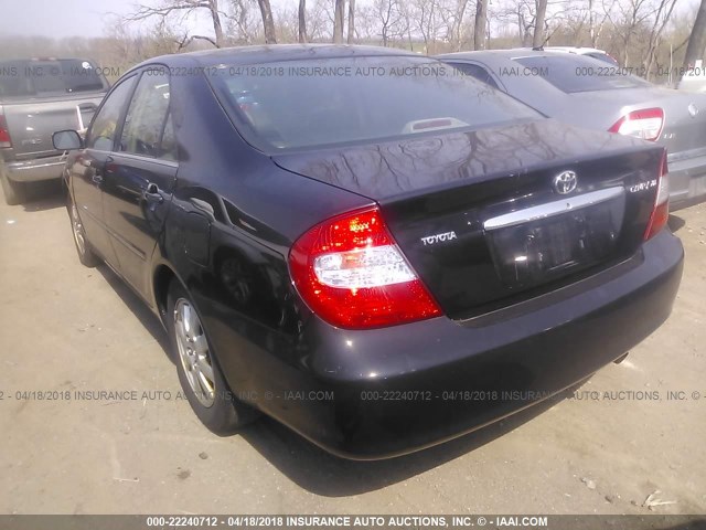 4T1BE30K83U187168 - 2003 TOYOTA CAMRY LE/XLE/SE BLACK photo 3