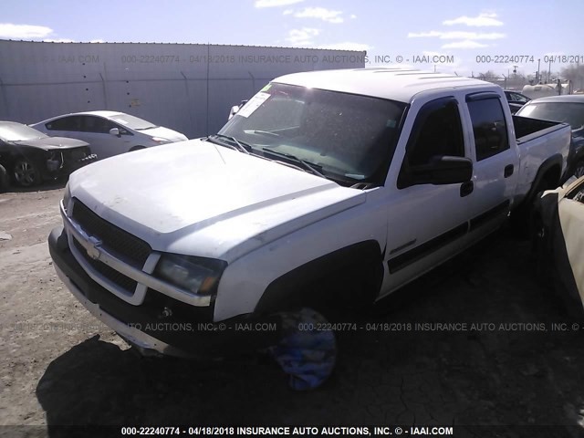 1GCHC23U94F242437 - 2004 CHEVROLET SILVERADO C2500 HEAVY DUTY WHITE photo 2