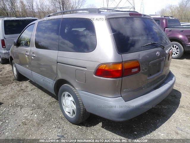 4T3ZF13C1WU062609 - 1998 TOYOTA SIENNA LE/XLE GOLD photo 3