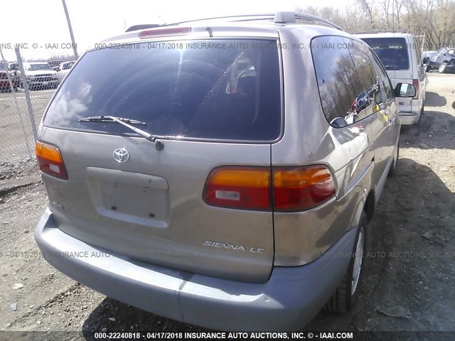 4T3ZF13C1WU062609 - 1998 TOYOTA SIENNA LE/XLE GOLD photo 4