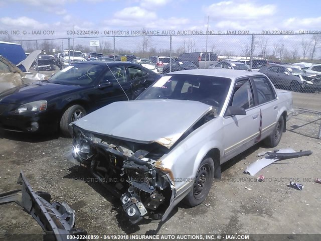 1G4AG55N8P6467008 - 1993 BUICK CENTURY SPECIAL SILVER photo 2