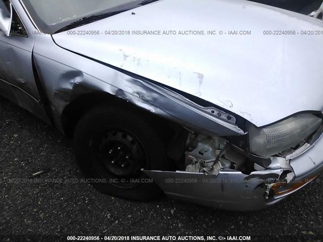 JT2BG12K9T0364777 - 1996 TOYOTA CAMRY DX/LE/XLE ლურჯი ფოტო 6