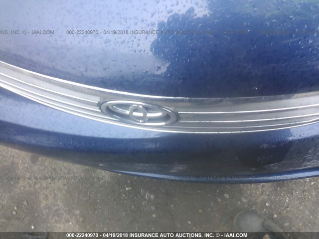 4T1BE30K65U402338 - 2005 TOYOTA CAMRY LE/XLE/SE ლურჯი ფოტო 10