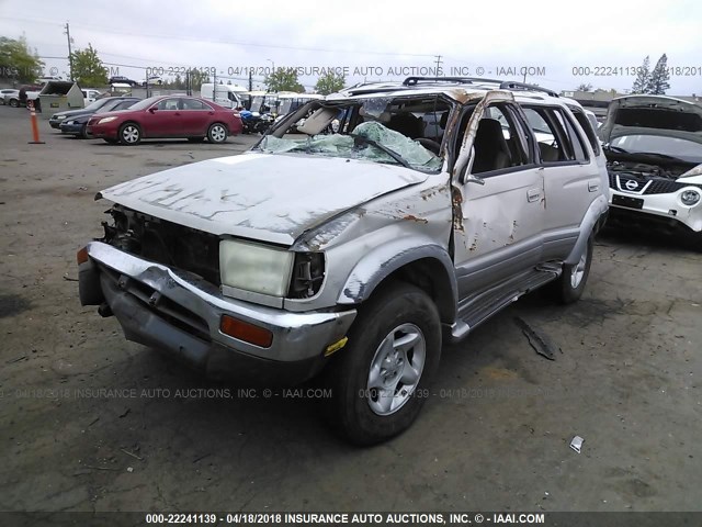 JT3HN87R8W0188867 - 1998 TOYOTA 4RUNNER LIMITED SILVER photo 2