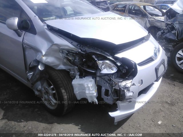 JTDKN3DU8B0323188 - 2011 TOYOTA PRIUS SILVER photo 6