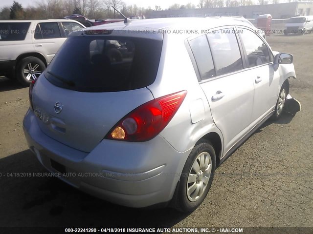 3N1BC13E59L429666 - 2009 NISSAN VERSA S/SL SILVER photo 4