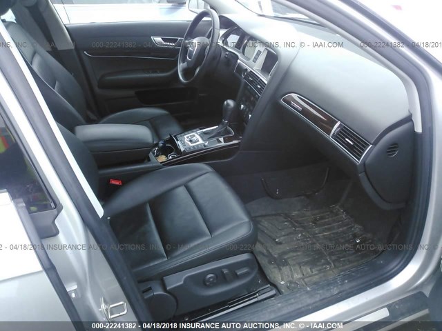 WAUDH74F48N020703 - 2008 AUDI A6 3.2 QUATTRO SILVER photo 5