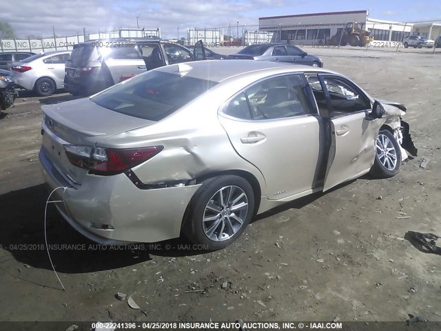 JTHBW1GG6G2117949 - 2016 LEXUS ES 300H GOLD photo 4