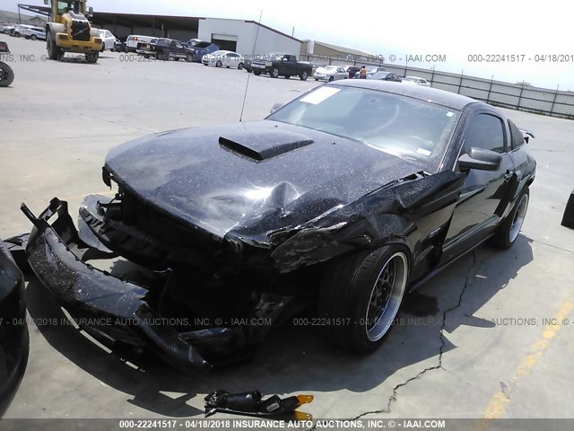 1ZVFT82H765265154 - 2006 FORD MUSTANG GT BLACK photo 2