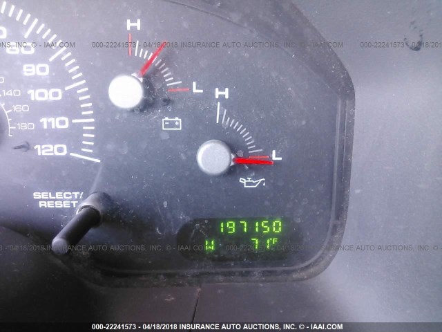 1FMRU15W94LA57635 - 2004 FORD EXPEDITION XLT 灰色 照片 7