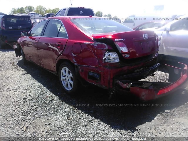4T1BF3EK7AU085881 - 2010 TOYOTA CAMRY SE/LE/XLE RED photo 3