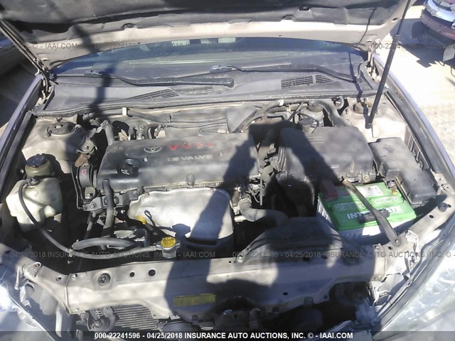 4T1BE32K22U603016 - 2002 TOYOTA CAMRY LE/XLE/SE ვერცხლისფერი ფოტო 10