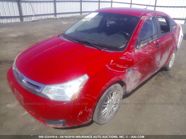 1FAHP35N28W167446 - 2008 FORD FOCUS SE/SEL/SES RED photo 2