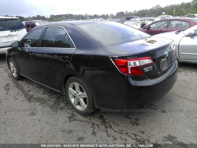 4T1BF1FK4CU131124 - 2012 TOYOTA CAMRY SE/LE/XLE BLACK photo 3