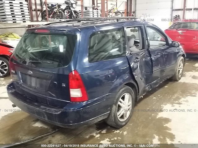 1FAHP36391W173182 - 2001 FORD FOCUS SE/SE COMFORT BLUE photo 4