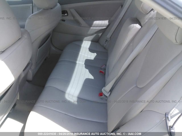 4T1BF3EK8BU648275 - 2011 TOYOTA CAMRY SE/LE/XLE 白色 照片 8
