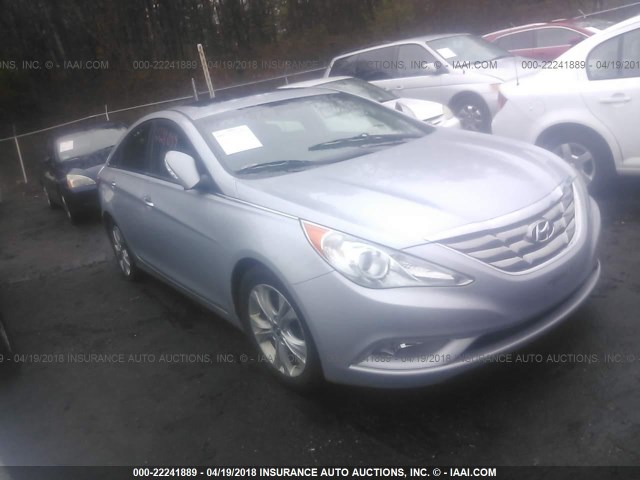 5NPEC4AC0BH080077 - 2011 HYUNDAI SONATA SE/LIMITED SILVER photo 1