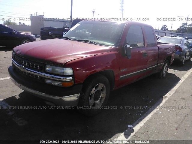 2GCEC19TXY1264682 - 2000 CHEVROLET SILVERADO C1500 RED photo 2