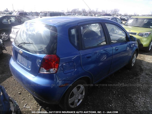 KL1TD66638B112833 - 2008 CHEVROLET AVEO LS BLUE photo 4