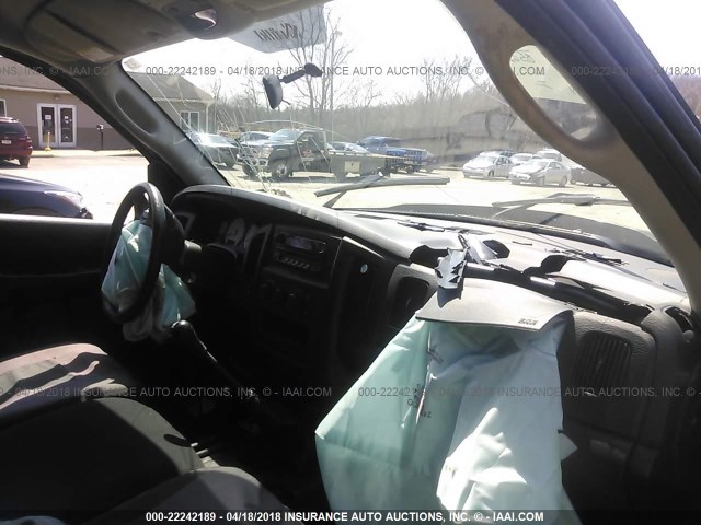 3D7KU28W73G861652 - 2003 DODGE RAM 2500 ST/SLT 灰色 照片 5