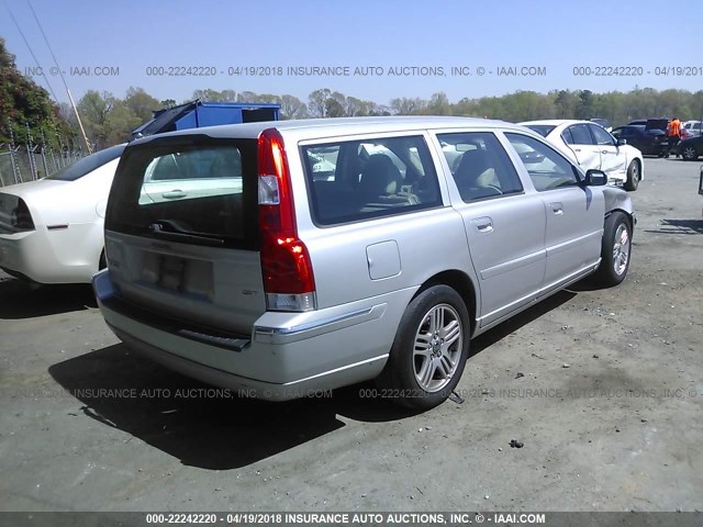 YV1SW592362575869 - 2006 VOLVO V70 2.5T SILVER photo 4