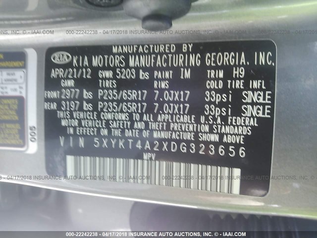 5XYKT4A2XDG323656 - 2013 KIA SORENTO LX GRAY photo 9